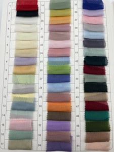 Tessuto Chiffon Lussuoso, Brillante e Morbido in 100% Poliestere Certificato OEKO-TEX 70g per Abiti, Gonne e Canotte - Product Image 5