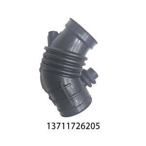 Ventes directes d'usine pour BMW 3 <span class=keywords><strong>E30</strong></span> 320i <span class=keywords><strong>325i</strong></span> 13711726205 Tuyau de liquide de refroidissement du conduit d'admission de vapeur - Product Image 1