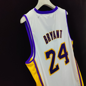 Maillots de basket vintage personnalisés en gros pour garçons, grande taille, sans manches, imprimés par transfert thermique, séchage rapide, maille respirante, pour équipe - Product Image 3