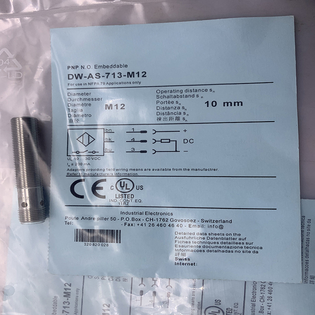 New Proximity Switch Sensor in Stock DW-AS-713-M8-001 High Quality Seller One-year Warranty