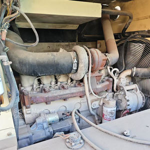 400CFM 6 cilindros usado <span class=keywords><strong>Ingersoll</strong></span> <span class=keywords><strong>Rand</strong></span> VHP400 14bar 11.3m3 compresor de aire de tornillo diésel portátil para la <span class=keywords><strong>venta</strong></span> - Product Image 4