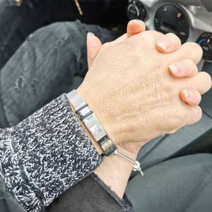 Pulseras y Brazaletes de Acero Inoxidable con Fotografía Personalizada Romántica, Pulseras de Corazón para Mamá e Hija, para Hombres y Mujeres - Product Image 3