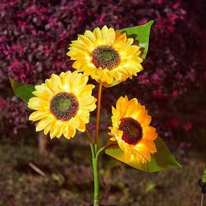 <b>Solar</b> DC IP65 Waterproof Sunflower LED Garden Courtyard Outdoor <b>Lamp</b> with Remote Control - Product Image 5