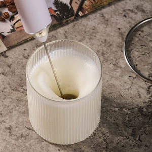 Espumador de Leche Eléctrico Chef Season Show, 100W Recargable, 3 Velocidades, Espumador de Café Manual, Negro, Blanco, Plateado - Product Image 2