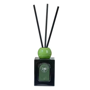 Diffusore di Fragranza AIKUN 180ml con Confezione Minimalista e Logo Personalizzato per Casa e Ufficio, Atmosfera Festiva - Product Image 5