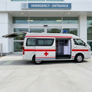 Nouvelle ambulance médicale à transmission manuelle à pression négative, <span class=keywords><strong>camion</strong></span> d'isolement à essence pour le contrôle des maladies - Product Image 1