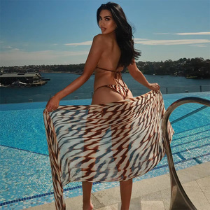 JSN 2026 Nouvelle <span class=keywords><strong>Tendance</strong></span> <span class=keywords><strong>Maillot</strong></span> <span class=keywords><strong>de</strong></span> <span class=keywords><strong>Bain</strong></span> Tie-Dye Sexy Trois Pièces à Col Halter et Taille Basse pour Femmes – Tenue <span class=keywords><strong>de</strong></span> Plage Sexy - Product Image 2
