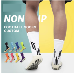 Chaussettes de sport pour hommes de la marque Zongky Meilleure qualité Respirantes et évacuant l'humidité Chaussettes de football américain dans de nombreuses couleurs - Product Image 1