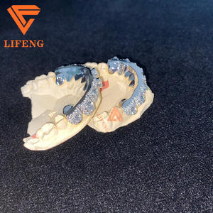 カスタムビッグストーン925スターリングスライバーVVS Moissaniteグリルズアイシングアウト女性と男性ヒップホップジュエリーグリルツ歯ダイヤモンドグリルツ - Product Image 4