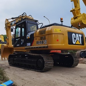 Excavatrice Caterpillar 330D d'occasion avec moteur ACERT, godet de roche personnalisé, pelle sur chenilles de 30 tonnes pour travaux de construction lourds - Product Image 1