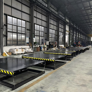 Nhiệm Vụ Nặng Nề 6/8/10 Tấn Thủy Lực Nâng Nền Tảng Tải Và Xếp Dỡ Cơ Khí <span class=keywords><strong>Dock</strong></span> <span class=keywords><strong>Leveler</strong></span> Cho Xe Tải - Product Image 5