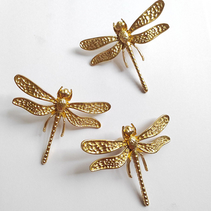 New Design Brass Dragonfly <strong>Knobs</strong> Decoration Hardware Furniture Drawer Wine Cabinet <strong>Door</strong> Pulls Handles - Product Image 1