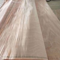 Placage de bois naturel d'okoumé du Gabon pour des placages de décoration d'intérieur d'hôtel
