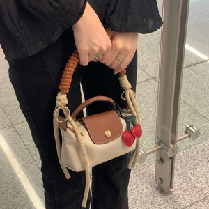 Borsa Unisex di Lusso Francese 2026 di Alta Qualità in Nylon, Mini Formato, Design alla Moda, Tracolla Casual - Product Image 6