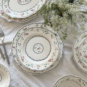 Assiette en porcelaine style français vintage, motif dentelle <span class=keywords><strong>de</strong></span> jardin <span class=keywords><strong>de</strong></span> <span class=keywords><strong>Versailles</strong></span>, pour thé <span class=keywords><strong>de</strong></span> l'après-midi et desserts, compatible micro-ondes - Product Image 3