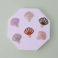 Accessoires en alliage de haute qualité, motif coquillage perforé à pois océaniques, multicolores, pour fabrication DIY, avec finition goutte d'huile, pour porte-clés, bracelets et pendentifs, pour le commerce transfrontalier