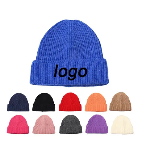 2022 थोक बुनाई टोपी पहनने रखने गर्म सर्दियों सिर पर लपेट टोपी सादा रंगे कस्टम Beanie टोपी