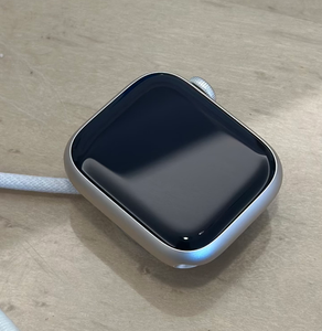 Vente en gros d'occasion Série S3-S9 Montre GPS OLED Métal Carré Design Boussole Calendrier État d'origine Bas Prix - Product Image 1