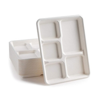 Plateau repas rectangulaire moderne biodégradable et écologique en bagasse de canne à sucre de haute qualité à 5 compartiments avec couvercle en pulpe PET