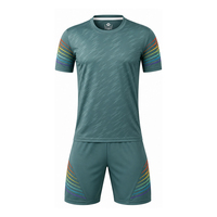 Uniformes de football d'équipe personnalisés de haute qualité, écologiques, 100% polyester, manches courtes, imprimés, séchage rapide