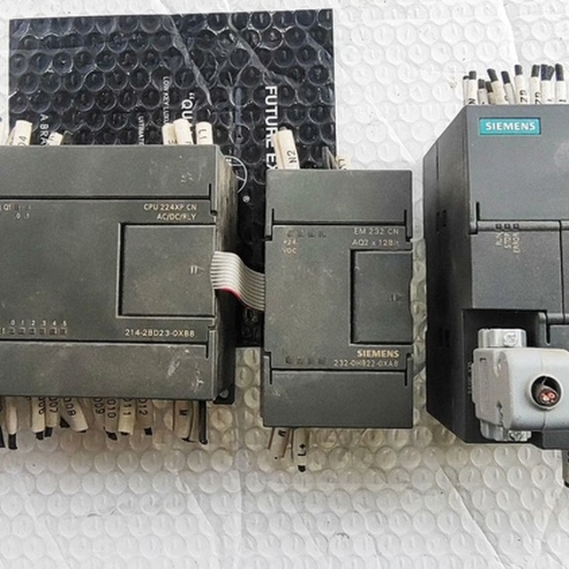 S7-200 SMART CPU SR20 6ES7288-1SR20-0AA0 6ES7214-2BD23-0XB8 6ES7232-0HB22-0XA8 PLC