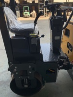 Compacteur vibrant à double tambour lisse de 1,2 tonne, petit, pouvant être conduite, pour asphalte, sol, béton, rouleau compresseur routier avec moteur