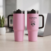 Gobelet à paille rabattable Messi GOAT rose 40oz 2026, compatible avec le porte-gobelet de voiture, couvercle 100% étanche, prêt à être expédié, couvercle de remplacement