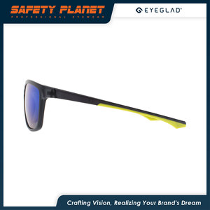 Lunettes de soleil d'extérieur personnalisées Lentilles à fort impact en PC Lentilles photochromiques au design unisexe disponibles - Product Image 4