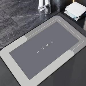 Tapis de salle de bain absorbant et antidérapant avec fond en caoutchouc et tissu en polyester, résistant à l'eau, garde au sec pour une utilisation à l'hôtel et à la maison - Product Image 6