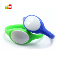 Prix usine RFID Bracelet Inscriptible NFC Bracelet En Silicone Passif 13.56mhz Événement Smart Ticket