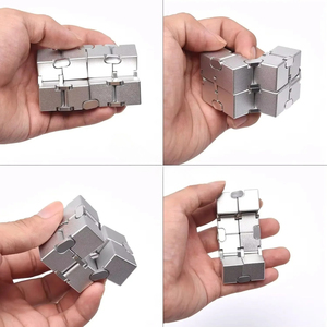 Cubo Infinito de Plástico, Juguete Antiestrés Ultra Duradero, Alivio Sensorial para Adultos y Niños, Regalo para Aliviar la Ansiedad - Product Image 5