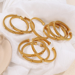 Pulsera de Acero Inoxidable con Trébol de Cuatro Hojas e Incrustaciones de Zirconia, Brazalete Elástico Unisex, Joyería de Moda - Product Image 1