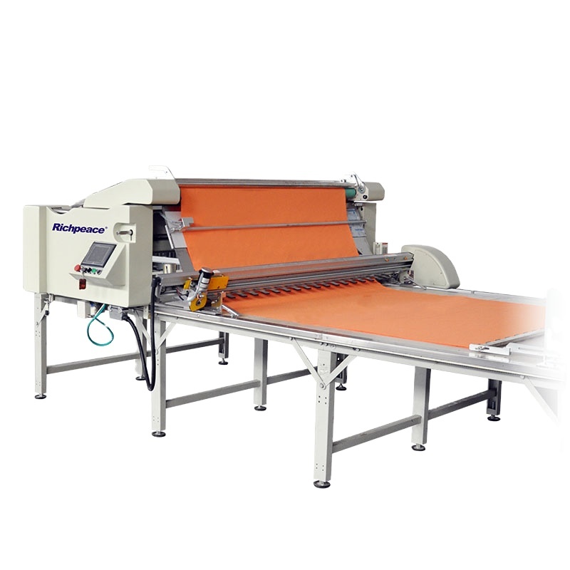Richpeace Automatic 1.8m Garment Fabric Spreading Machine for Garment Factory