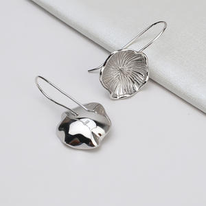 Conjunto de Colgante de Plata S925 Estilo Europeo Americano Wenchi, Anillo para Mujer, Aretes de Cadena con Cuatro Garras, Perla, Componentes para Joyería DIY - Product Image 4