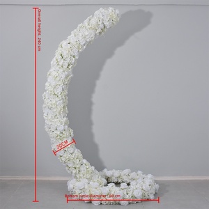 Décor de mariage suspendu incurvé de 2,1 mètres, orné de fleurs prêtes à l'emploi, de lustres et de fleurs artificielles - Product Image 6