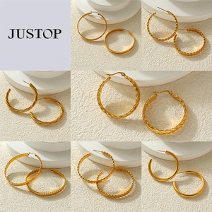 Aros de moda OEM/OEM, impermeables, de acero inoxidable, chapados en oro, hipoalergénicos, proveedor de joyería de moda, aretes grandes para mujer - Product Image 4