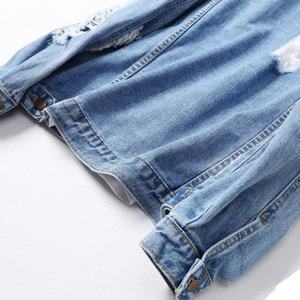 Veste en jean surdimensionnée style boyfriend personnalisée pour femme, veste en jean unie délavée - Product Image 4