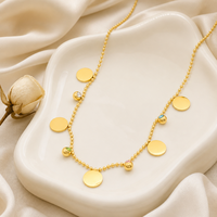 Collier multi-breloques en acier inoxydable inaltérable avec chaîne à billes dorée et gouttes de cristal colorées, bijoux tendance pour femme
