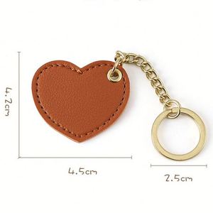 Llavero de Cuero PU con Forma de Corazón, Colgante Bonito para Bolsa, Accesorio Duradero para Llaves de Coche - Product Image 6