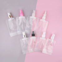 Nouvelle conception – Pochette souple mate de 50 ml et 100 ml pour cosmétiques, lotion, démaquillant, rechargeable avec bec verseur et pompe pulvérisatrice