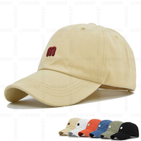 Moda en blanco no estructurado ajustable papá sombrero personalizado 6 paneles algodón liso M letra bordado Logo gorra de béisbol al por mayor