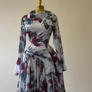 Nouvelles Balles de Vêtements pour Femmes – Styles Mixtes, Stock Fournisseur, Vente en Gros, Robes Décontractées, Vêtements Mixtes, Approvisionnement en Gros - Product Image 1