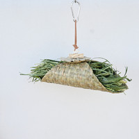 Rouleaux d'herbe à grigner Timothy pour oiseaux et lapins - Jouet multifonctionnel pour mâcher et nettoyer les dents, respectueux de l'environnement, en feuilles de palmier et paille tressée