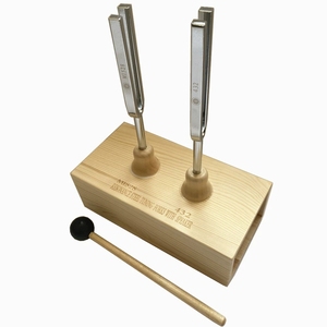 Juego de diapasones de resonancia de 432 Hz y 528 Hz al por mayor con base amplificadora de madera maciza, instrumento de terapia de vibración para meditación - Product Image 1