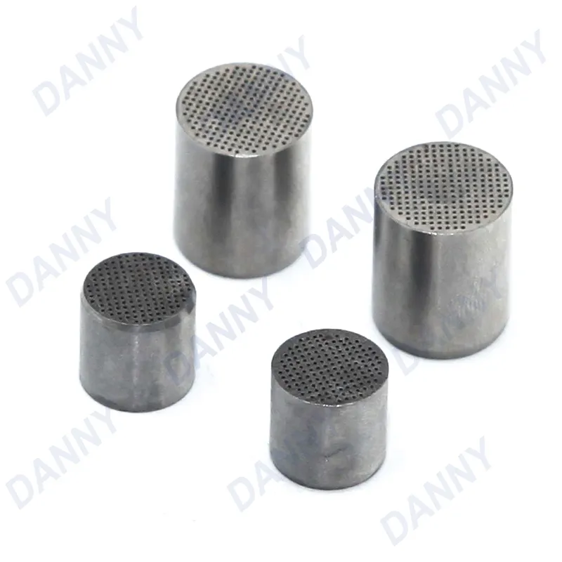 High Precision Slotted Gas Vents Stainless Steel Sintered Vents Brass Core Vents For Plastics Injection Mold