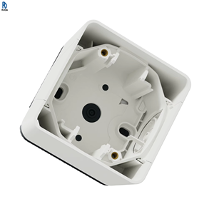 Caja de empotrar eléctrica de una sola unidad Mur39911w, montaje en superficie, fabricada en PP, clasificación IP55, blanca, compatible con NF, serie Mur, 54 mm - Product Image 1