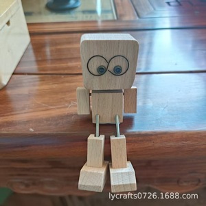 Nouveau charmant <span class=keywords><strong>Pinocchio</strong></span> à bascule écologique transfrontalier Mini marionnette balançoire secouant la jambe homme en bois avec gravure au laser - Product Image 6