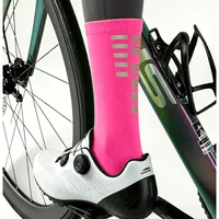 Chaussettes de cyclisme réfléchissantes multicolores avec bord élastique pour la course en plein air, le vélo et les activités sportives