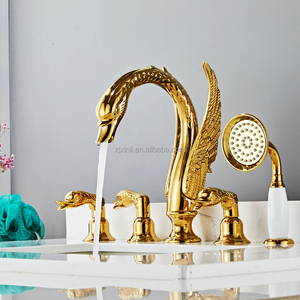 Grifo de Bañera Artístico de Lujo Modelo X8635U1BSGD, Forma de Cisne, Color Dorado, Material de Latón, Montaje en Cubierta - Product Image 3