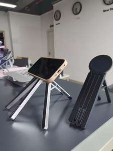 Support de bureau portable pliable et fin |   Capacité de charge de 5 kg avec silicone antidérapant |   Support pour ordinateur portable pliable et réglable à fonctions complètes - Product Image 5